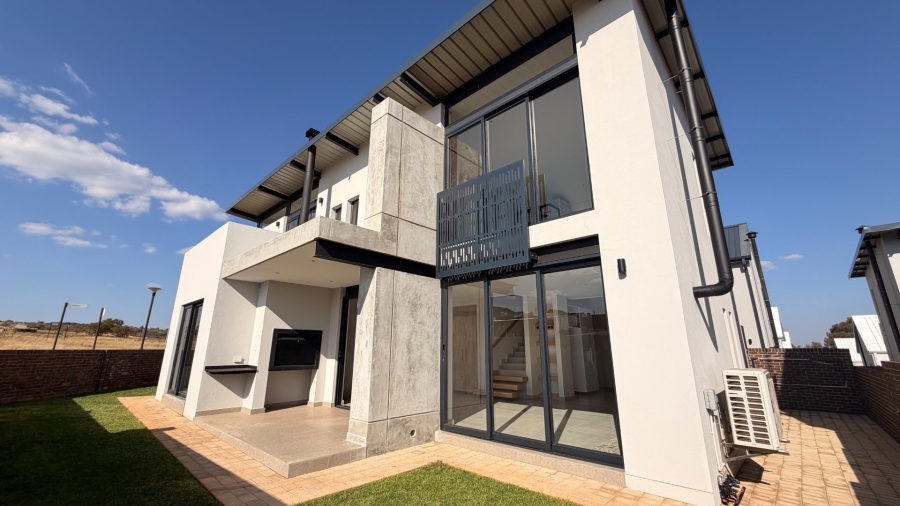 3 Bedroom Property for Sale in Helderzicht Eco Estate North West